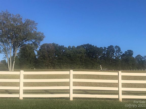 4th image of 6227 Joli Cheval Ln #12