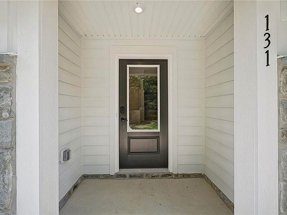 4th image of 131 Bracewell Ln