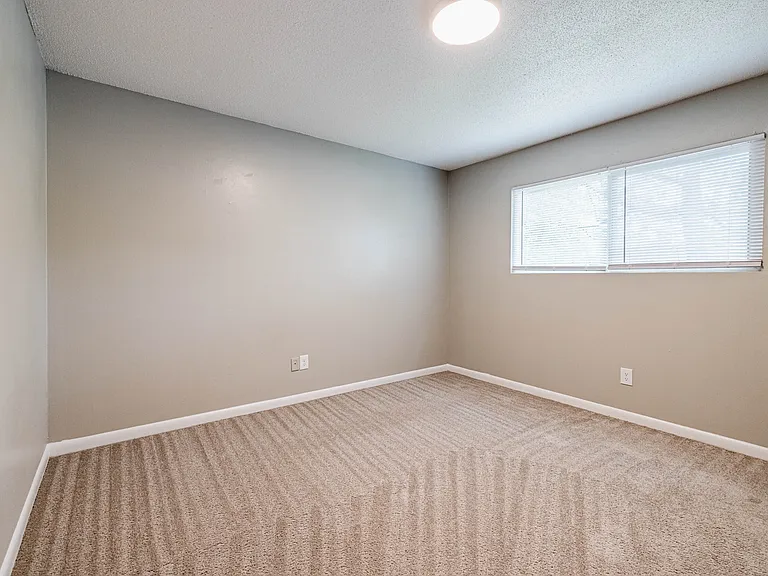 633 Chappell Dr — Photo 19