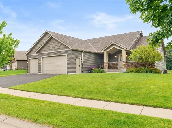 234 Glenmeadow St, River Falls, WI 54022