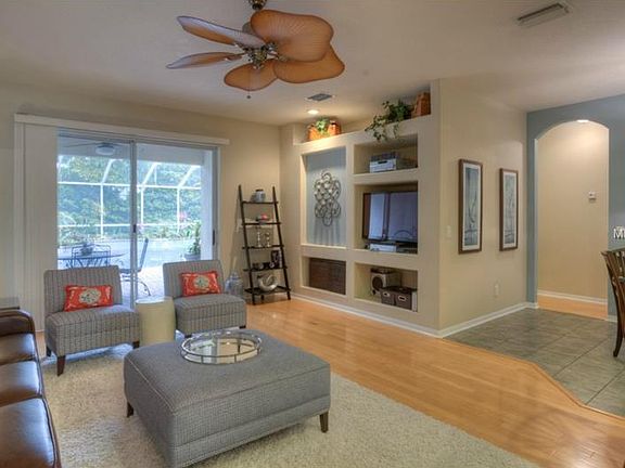 5th image of 3405 Eastmonte Dr