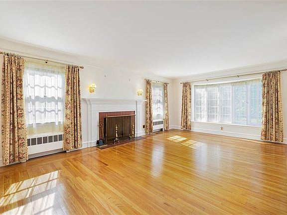 5th image of 78 Rice Ave