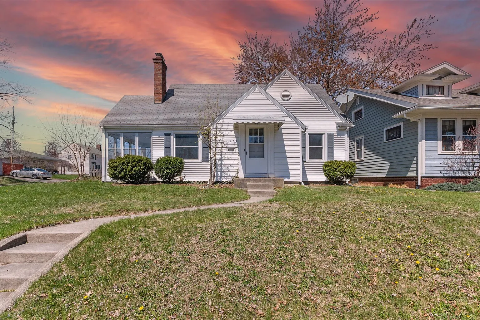 1730 Clover Ln photo 1