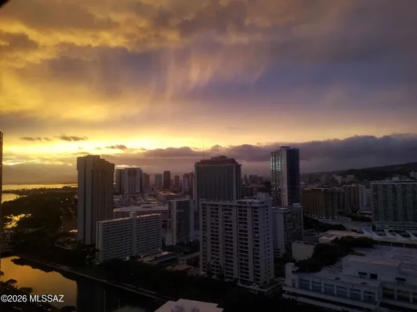 400 Hobron Ln APT 3104, Honolulu, HI 96815