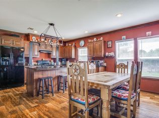 4240 Bramblett Rd, Cleburne, TX 76031