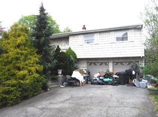 9 Wellington Rd, East Brunswick, NJ 08816