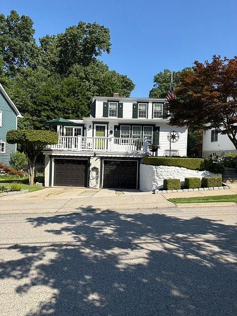 1st image of 13 Radnor Ave