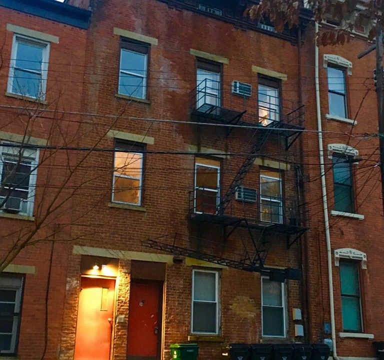 1st image of 213 Mulberry St