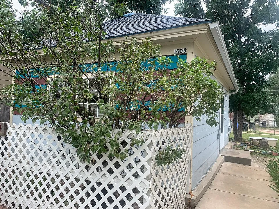 1509 W Pikes Peak Ave