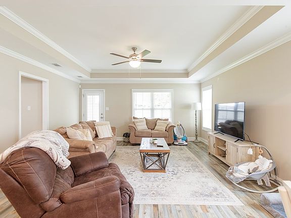 4th image of 3679 Deidra Miller Cir