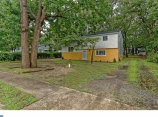 517 Cains Mill Rd, Williamstown, NJ 08094