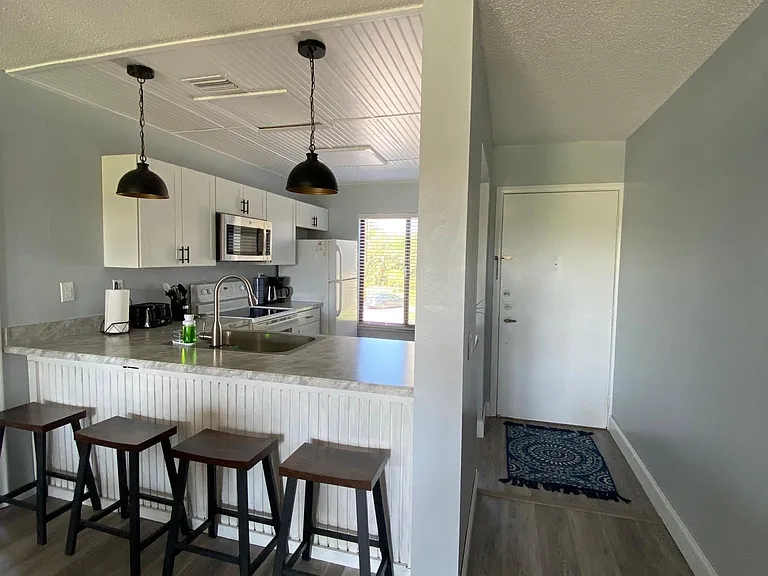 6335 Palma Del Mar Blvd S #221 — Photo 4