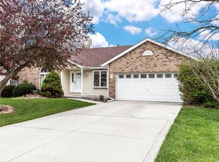 26 Olivia Ln, Glen Carbon, IL 62034