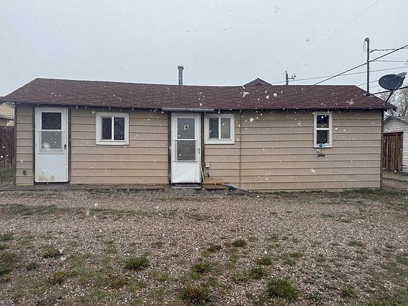 2nd image of 529 13th St