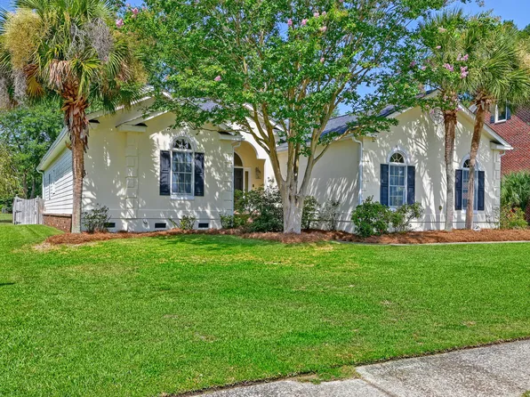 1211 Eagle Landing Blvd, Hanahan, SC 29410