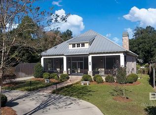 357 Pecan Ave, Fairhope, AL 36532