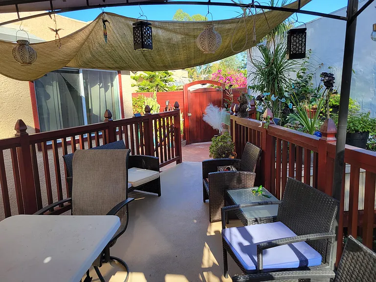 3716 Robinson Pl — Photo 9