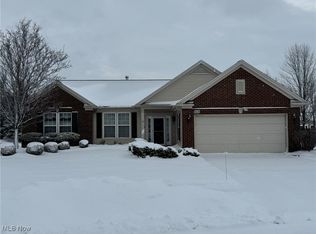 9319 Asbury Ln, North Ridgeville, OH 44039
