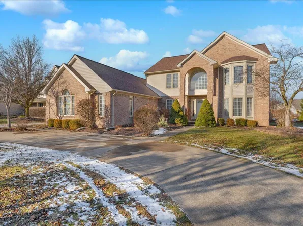41504 Singh Dr, Canton, MI 48188
