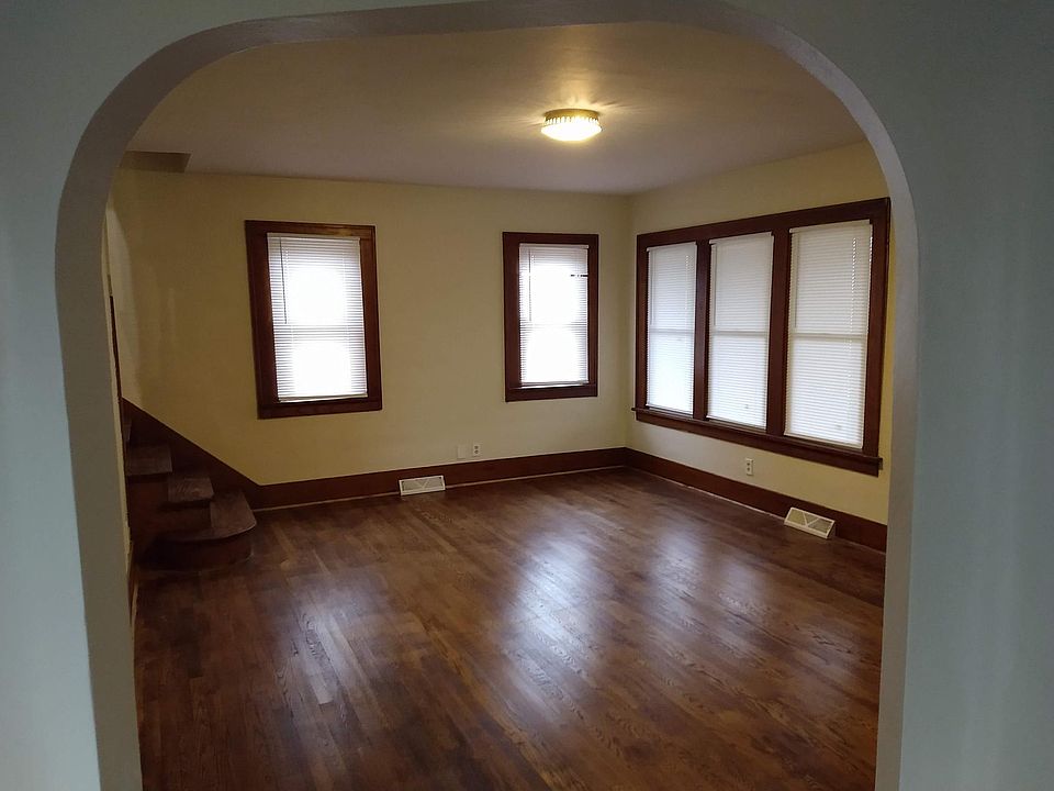 1st image of 919 Humphreys Ct
