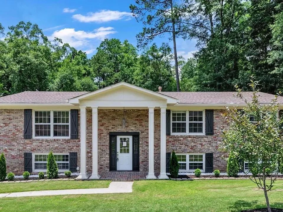 2836 Vestavia Forest Pl