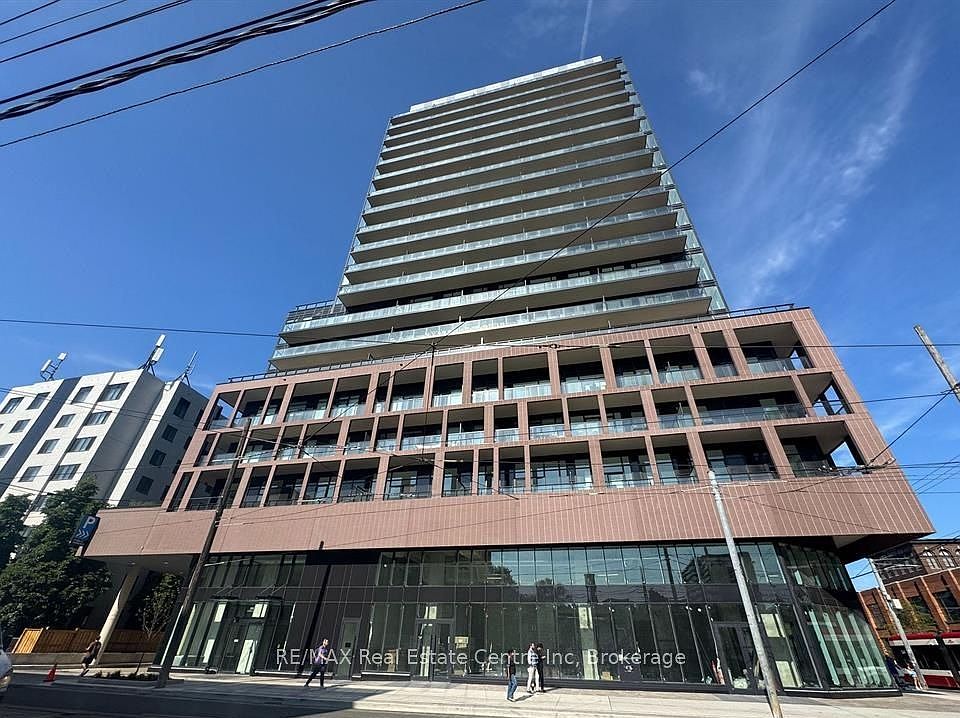 1st image of 285 Dufferin St #328
