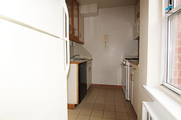 Rented by FirstService Realty (legacy) | media 31