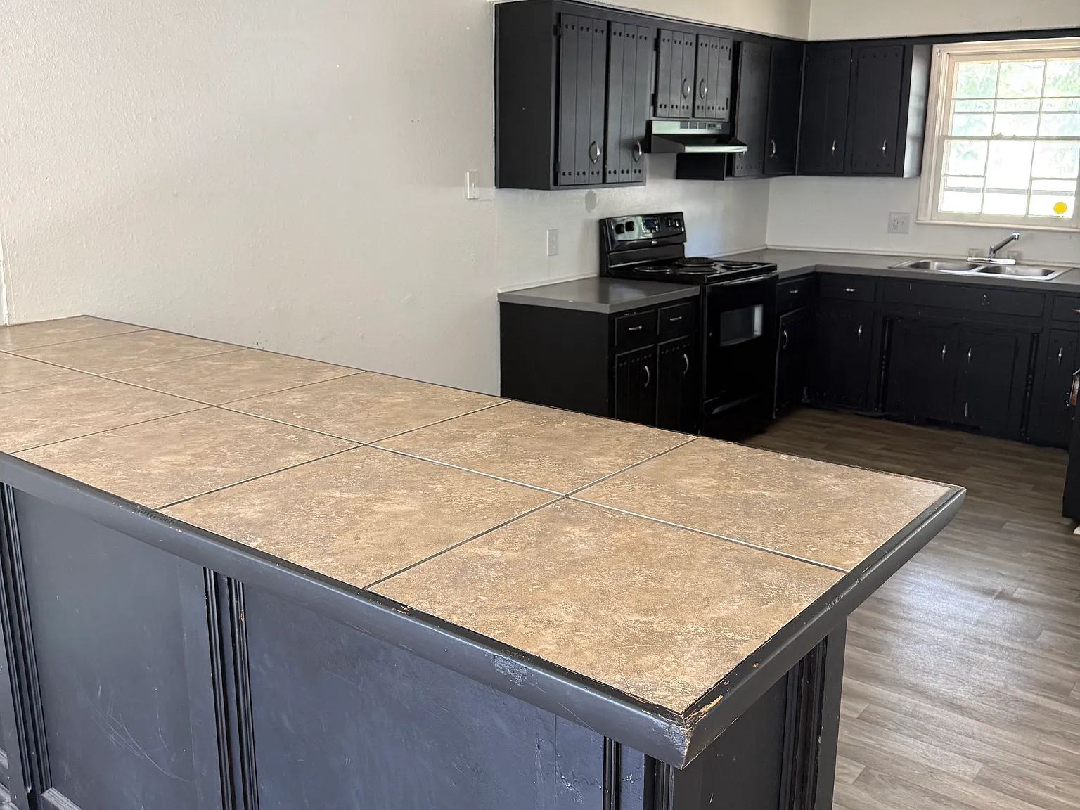 2 bed, 980 sqft, $1,095 — Photo 2