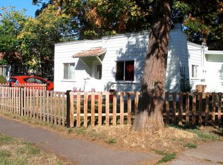 (Undisclosed Address), Eugene, OR 97402