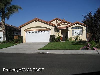 1st image of 718 Bel Air Dr W