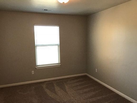 4th image of 4858 W Victorine St
