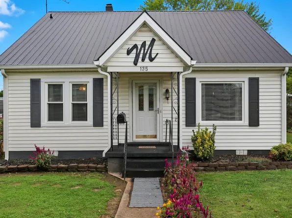 135 Main St, Mc Ewen, TN 37101