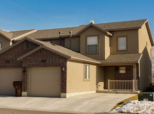 2424 N Wellington Dr, Harrisville, UT 84414