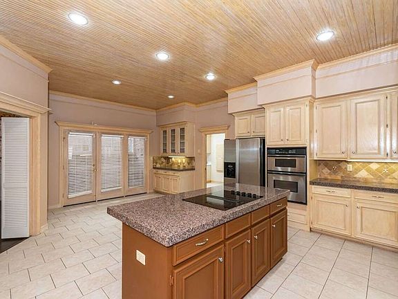 4th image of 6 Bellchase Gardens Dr