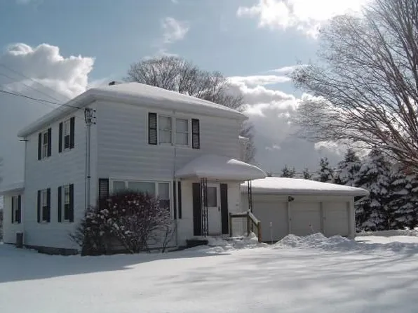 398 S Cascade Dr, Springville, NY 14141