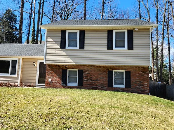 936 Marine Dr, Annapolis, MD 21409