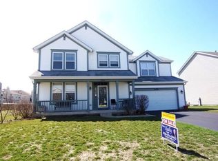 630 Vista Dr, Oswego, IL 60543