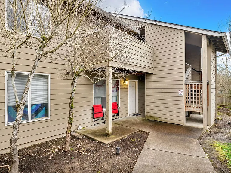 12150 SW Allen Blvd — Photo 25