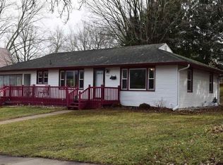 525 5th Ave, Baraboo, WI 53913