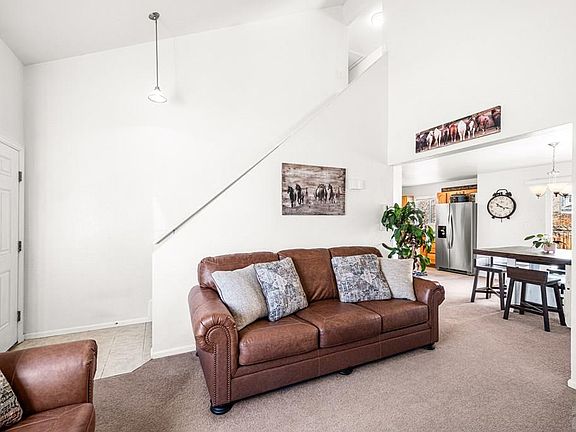 4th image of 1111 Silverqueen Rd