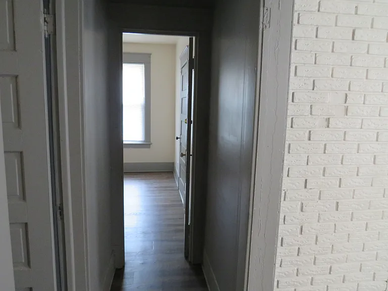 1423-25 Atkins St #1 — Photo 19