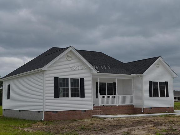 2nd image of 619 Hillcrest Dr