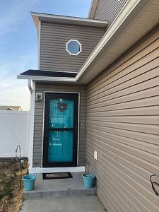 6932 Umpqua River Rd, Casper, WY, 82604