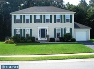 7 Walnut Green Way, Newark, DE 19702