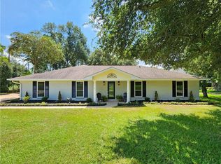 1009 Parkway Dr, Natchitoches, LA 71457