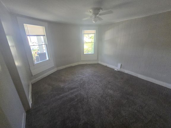5th image of 514 9th St SE #B