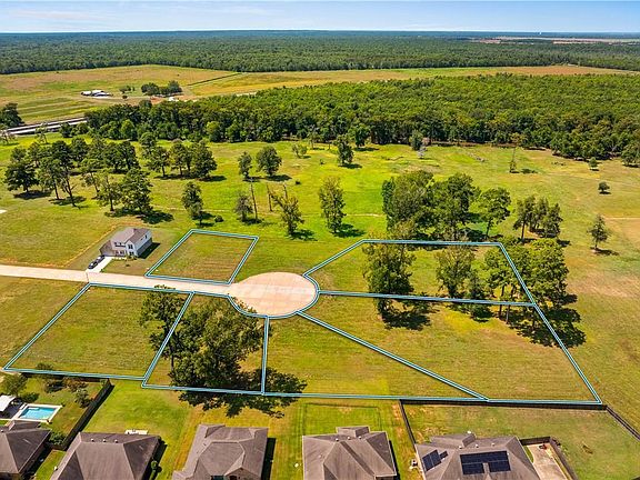 3rd image of 4064 Cedar Bluff Dr Lot 37