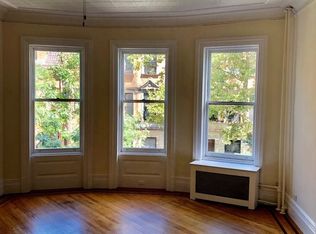 30 Montgomery Pl APT 3, Brooklyn, NY 11215