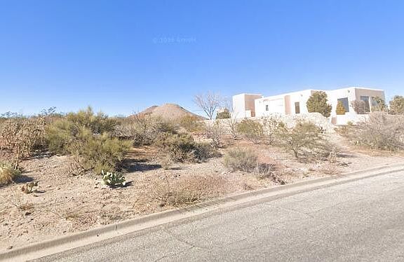 4th image of 1311 Vista Del Cerro