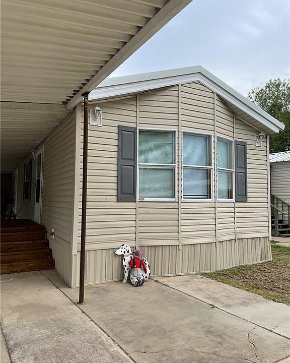 1st image of 704 Tropical Cir #78